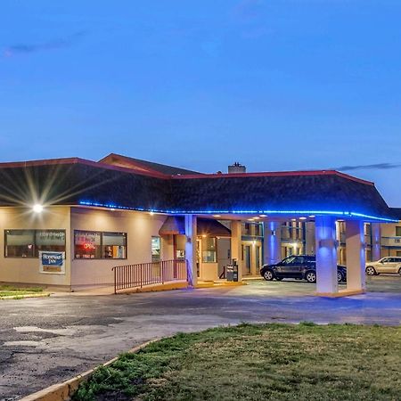 Asam Hotel Goodland Exterior photo