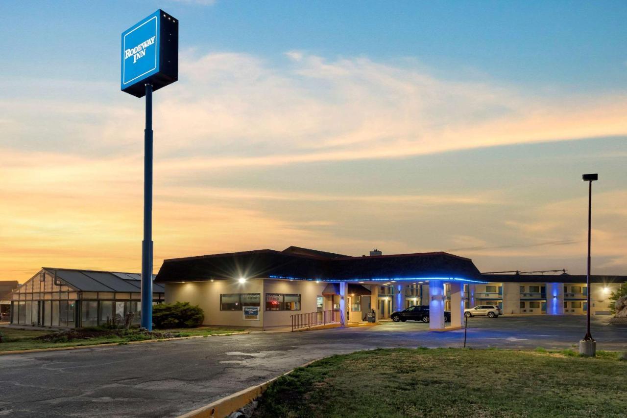 Asam Hotel Goodland Exterior photo