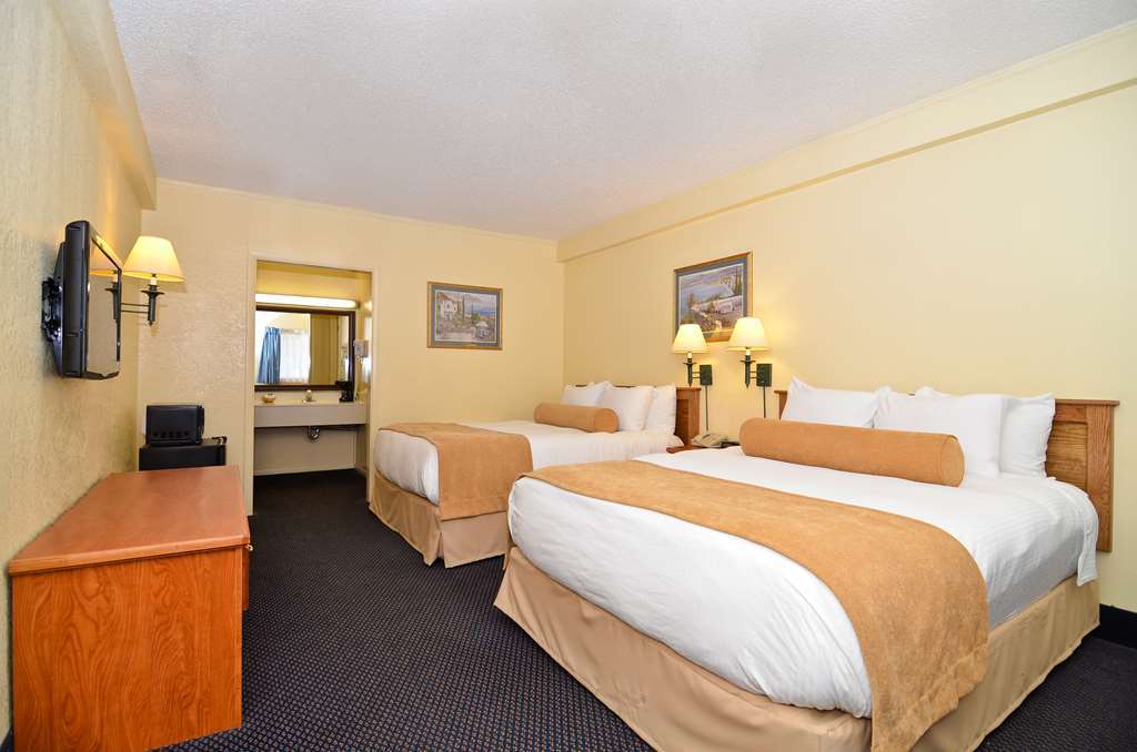 Asam Hotel Goodland Room photo